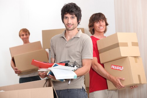 Nearby New Addington street scene with practical moving access considerations